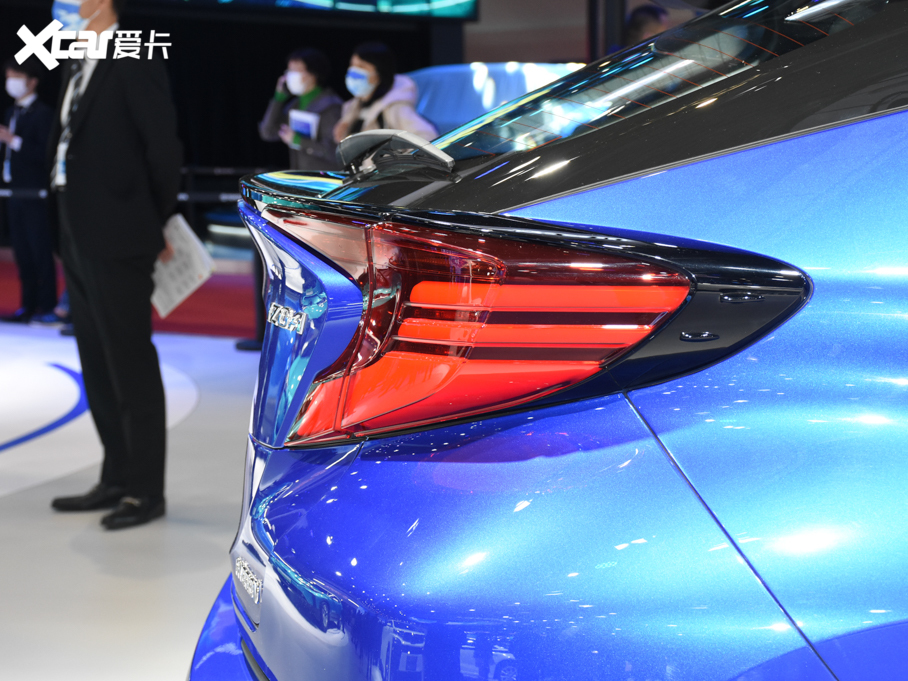 2021ȝIZOAp p 2.0L Ű