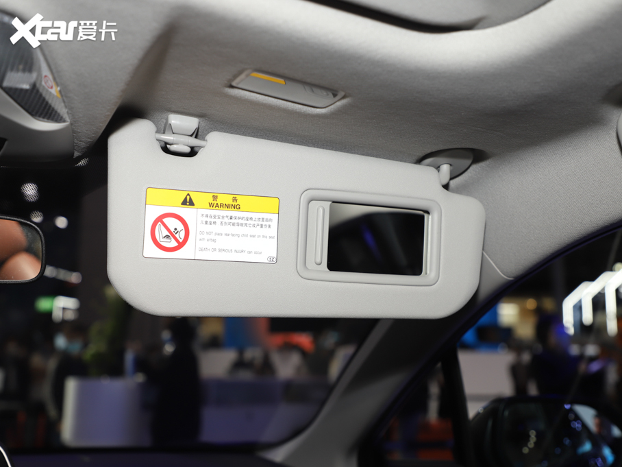 2021ȝIZOAp p 2.0L Ű