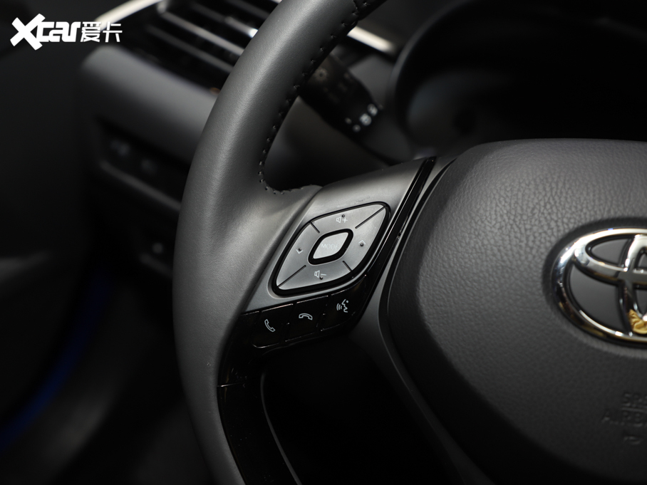 2021ȝIZOAp p 2.0L Ű