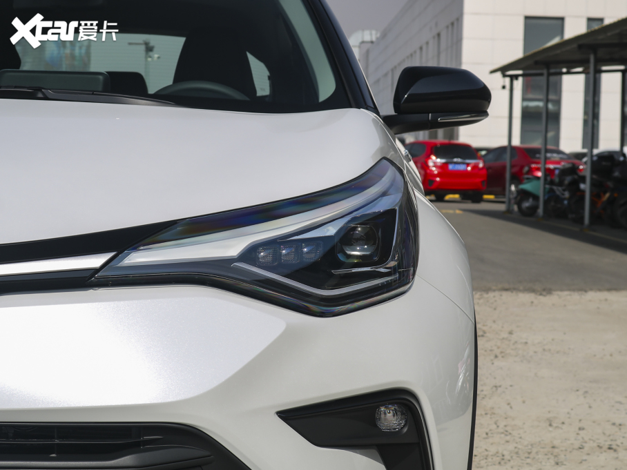 2021ȝIZOAp p 2.0L Y