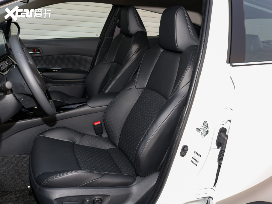 2021ȝIZOAp p 2.0L Y