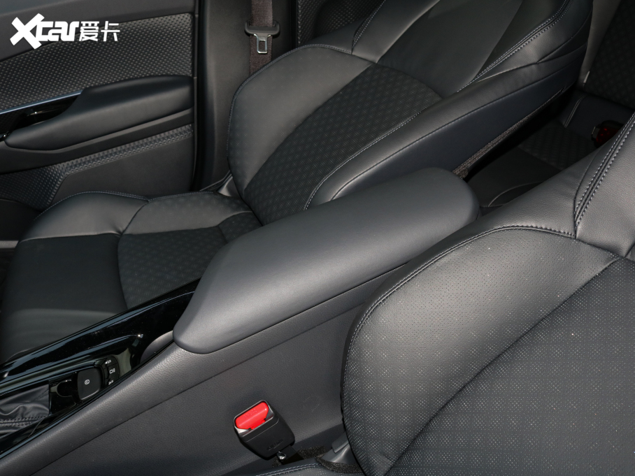 2021ȝIZOAp p 2.0L Y