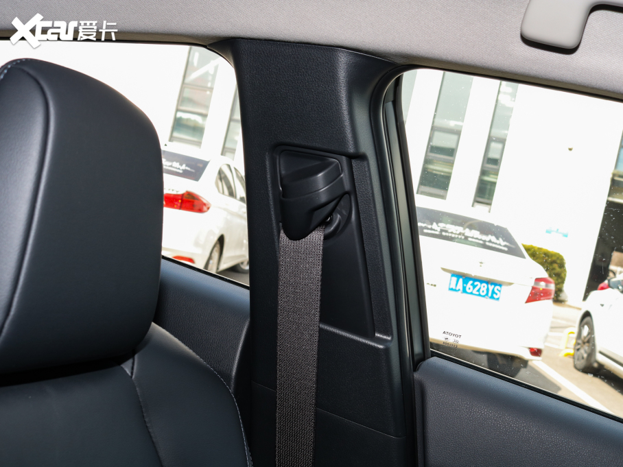 2021ȝIZOAp p 2.0L Y