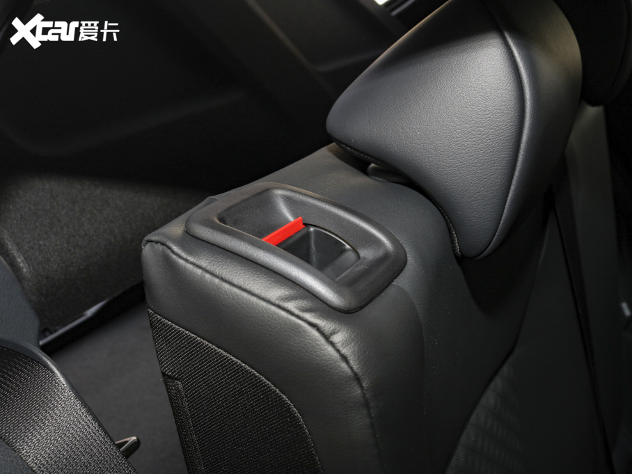 2021ȝIZOAp p 2.0L Y