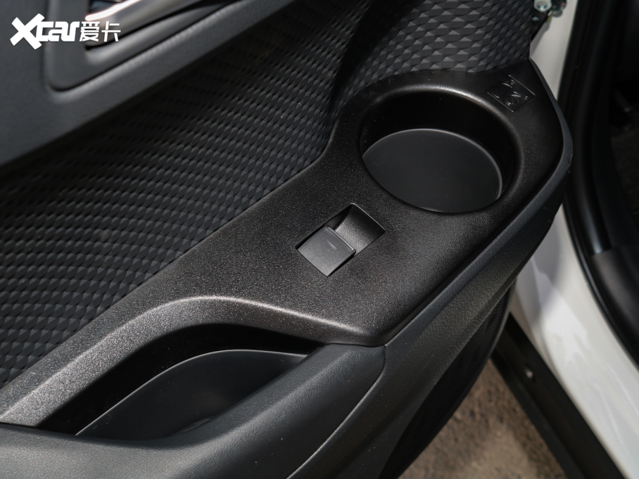 2021ȝIZOAp p 2.0L Y