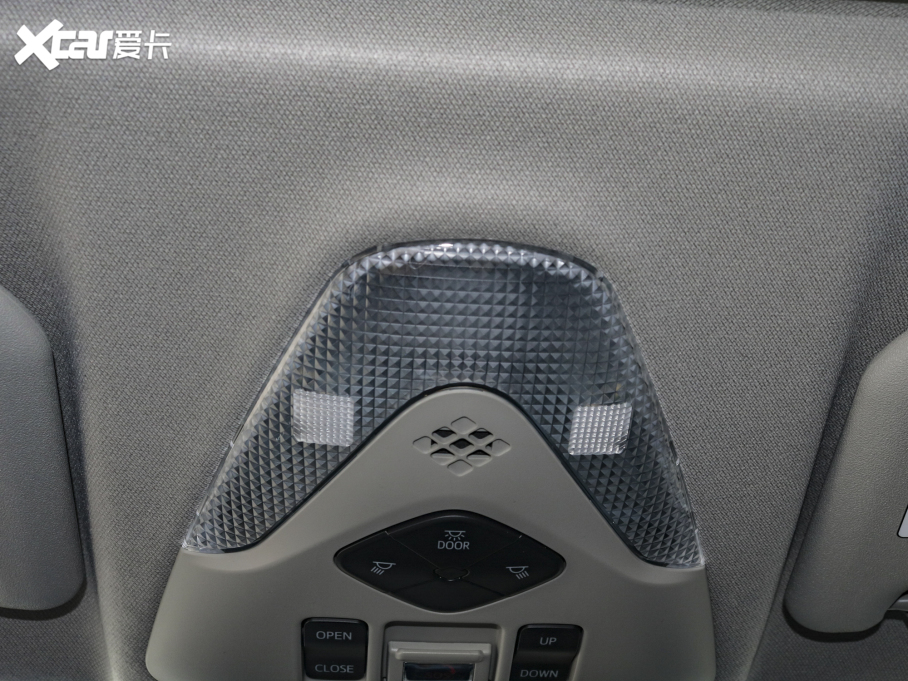 2021ȝIZOAp p 2.0L Y