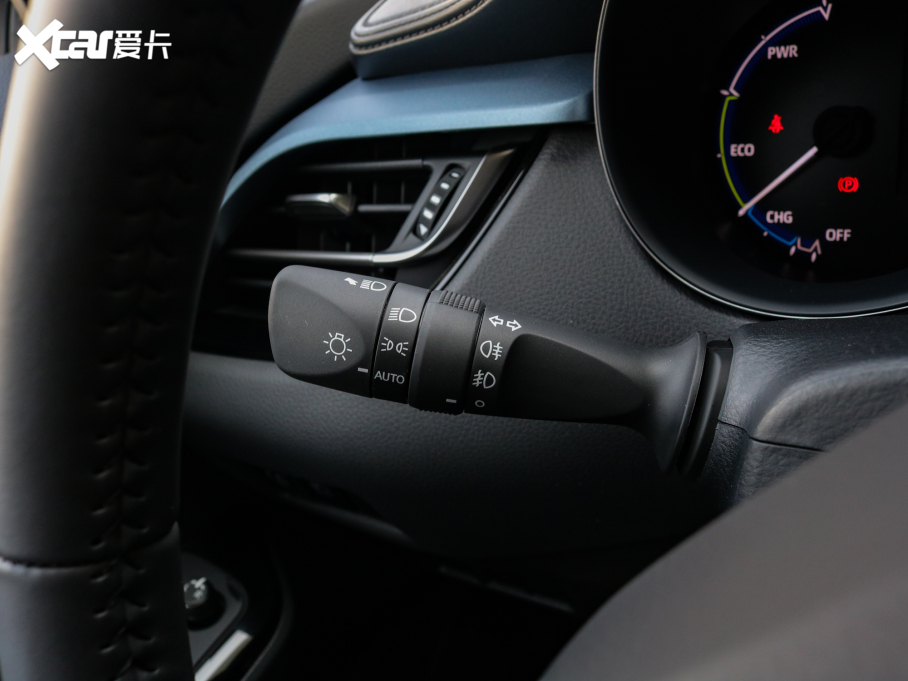 2021ȝIZOAp p 2.0L Y