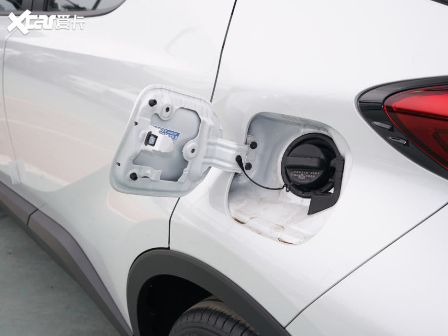 2021ȝIZOAp p 2.0L а