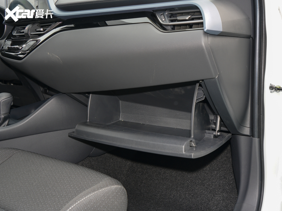 2021ȝIZOAp p 2.0L а