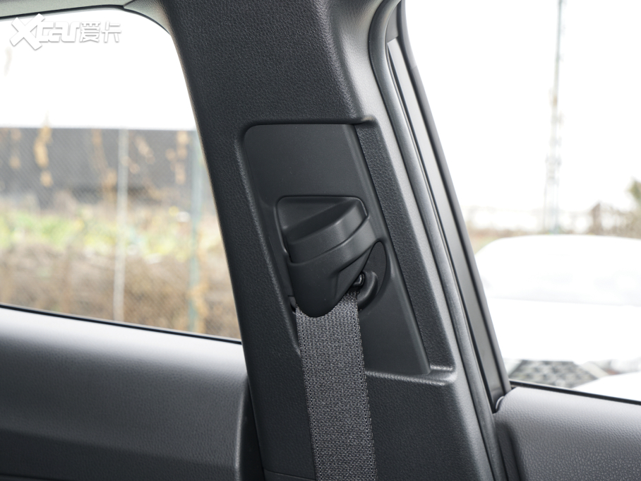 2021ȝIZOAp p 2.0L а