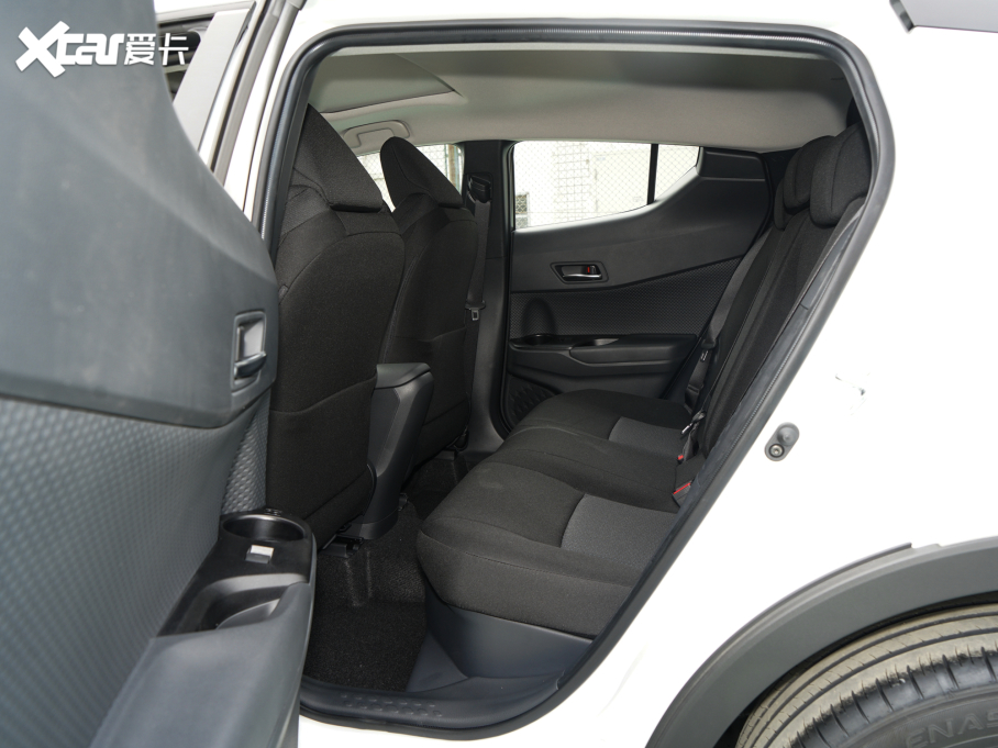 2021ȝIZOAp p 2.0L а