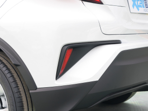 2021p 2.0L а (x)(ji)^