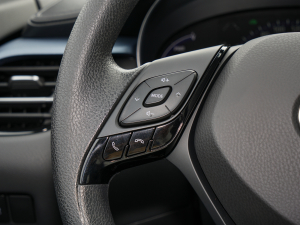 2021p 2.0L а п؅^(q)