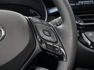 2021p 2.0L а п؅^(q)