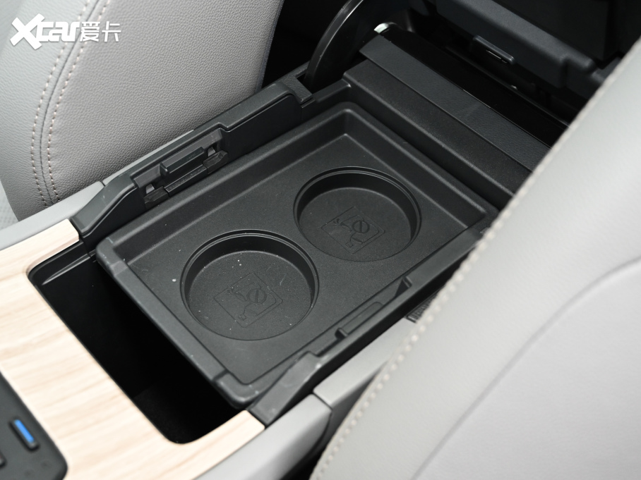 2022HARRIER 2.0L CVT(q)Ş