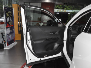 2022p 2.5L CVT(q) {λ܇T