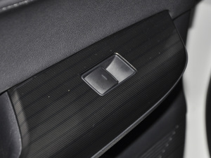 2022p 2.5L CVT(q) ܇ƅ^(q)