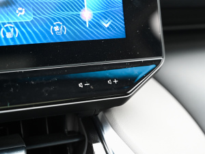 20222.0L CVT(q)Ş {(dio)(ji)