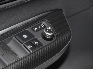 20222.0L CVT(q)A п؅^(q)