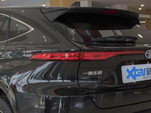 2022款双擎 2.5L CVT两驱豪华版 尾灯