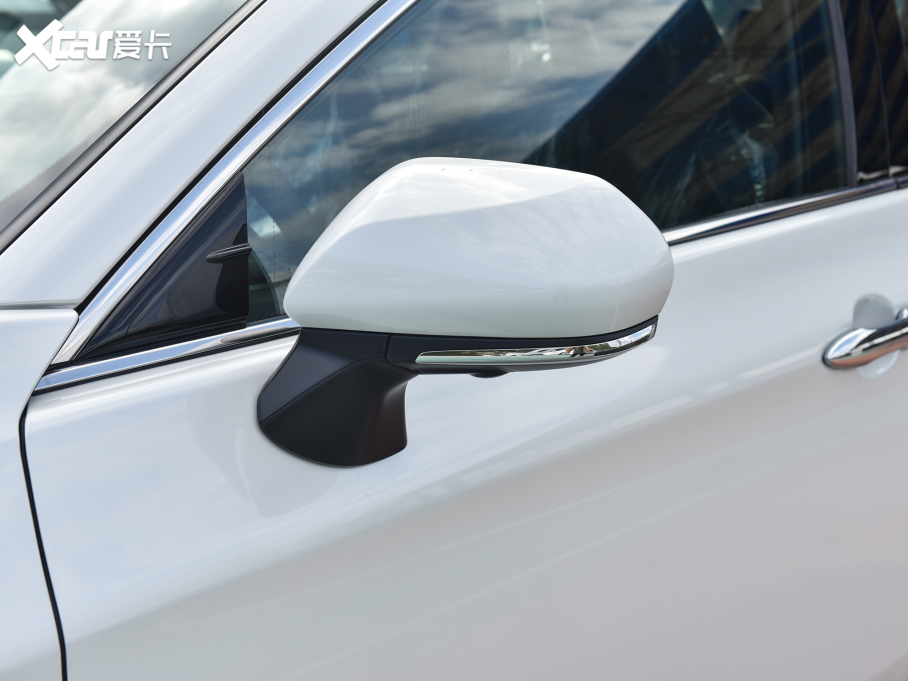 2022 2.5L TouringF