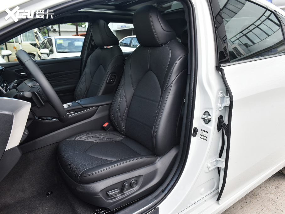 2022 2.5L TouringF