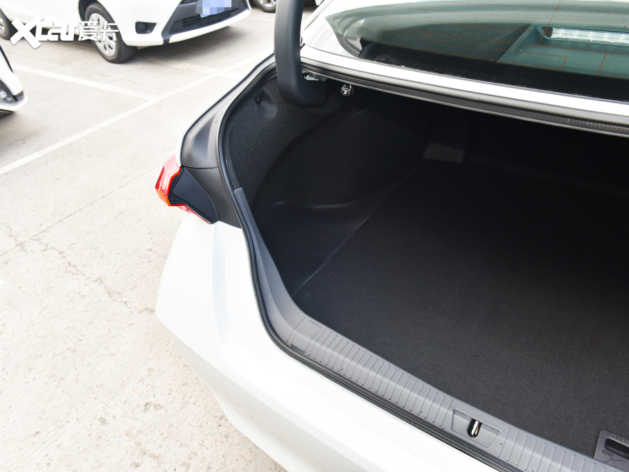 2022 2.5L TouringF