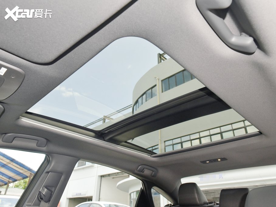 2022 2.5L TouringF