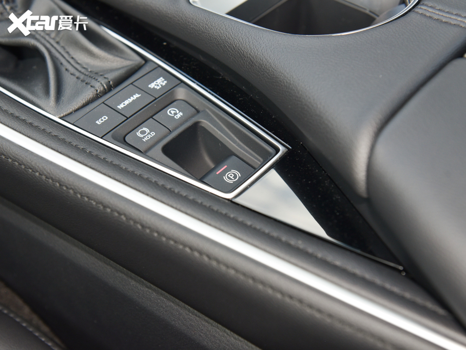 2022 2.5L TouringF