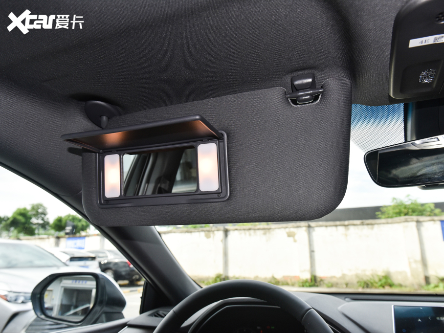 2022 2.5L TouringF