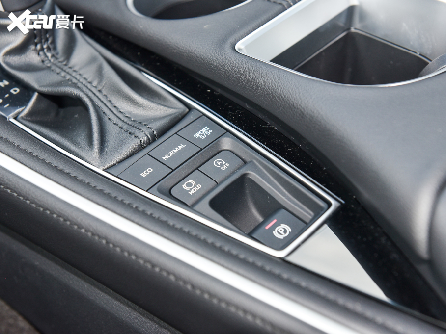 2022 2.5L TouringF