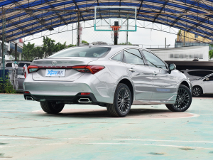 2022款2.0L XLE尊享版 右后45度