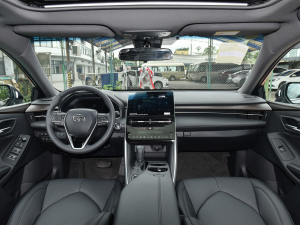 2022款2.0L XLE尊享版 内饰全景