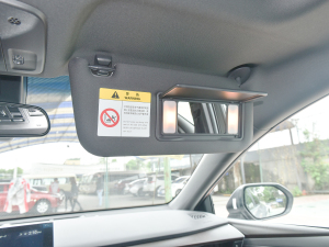 20222.0L XLE (yng)壨ң