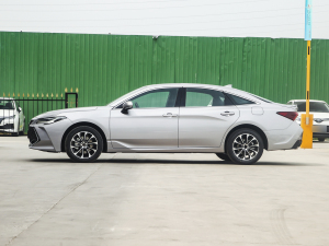 2022款2.5L 进取版 正侧（左）