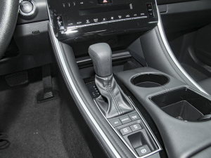 2022款2.5L 进取版 换挡杆