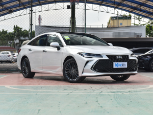 2022款2.5L Touring尊贵版 右前45度