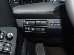 20222.5L TouringF п؅^