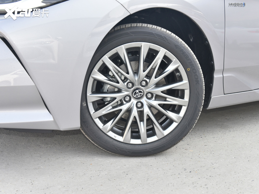 2022p p 2.5L XLEF