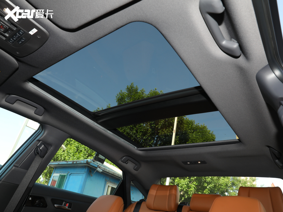 2022p p 2.5L LimitedŞ