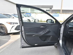 2022p 2.5L XLEF {λ܇T