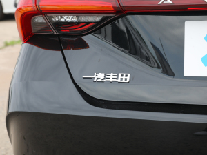 2022p 2.5L LimitedŞ (ji)^