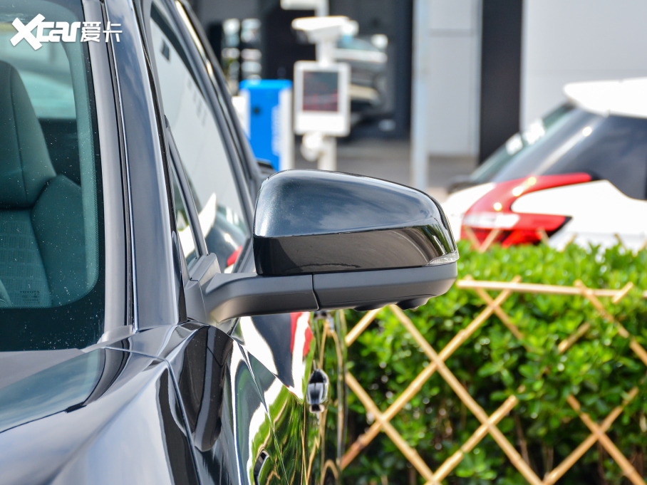 2022һSbZ4X (q)Lm(x)PRO