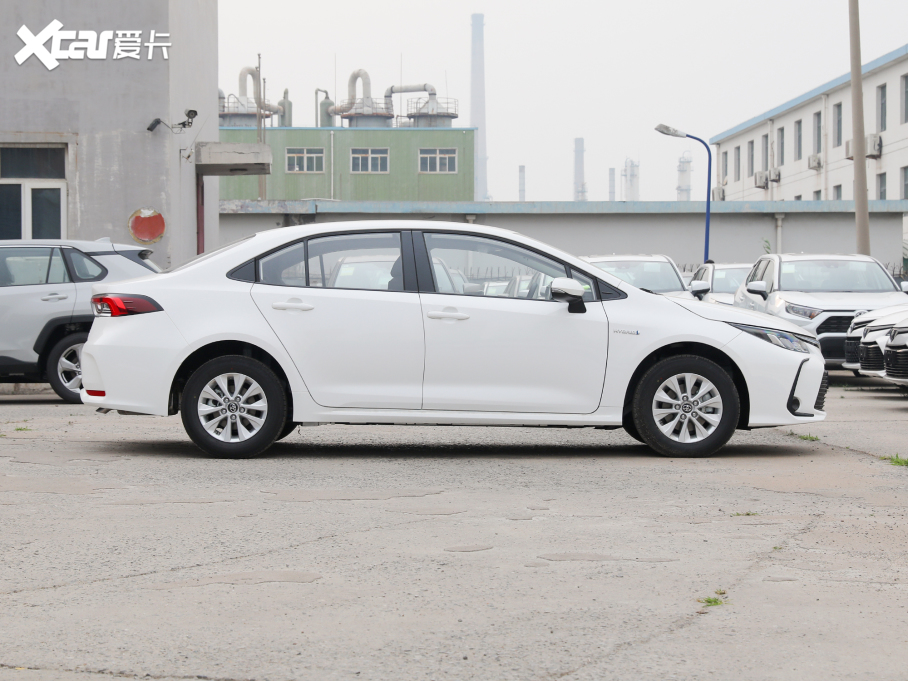 2022_p p 1.8L E-CVTh