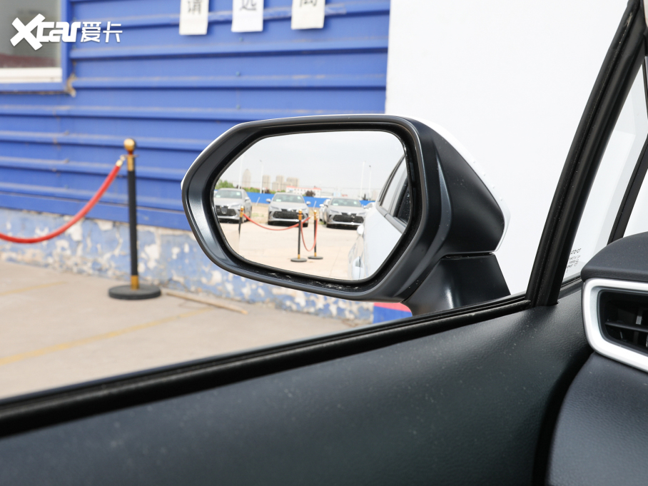 2022_p p 1.8L E-CVTh