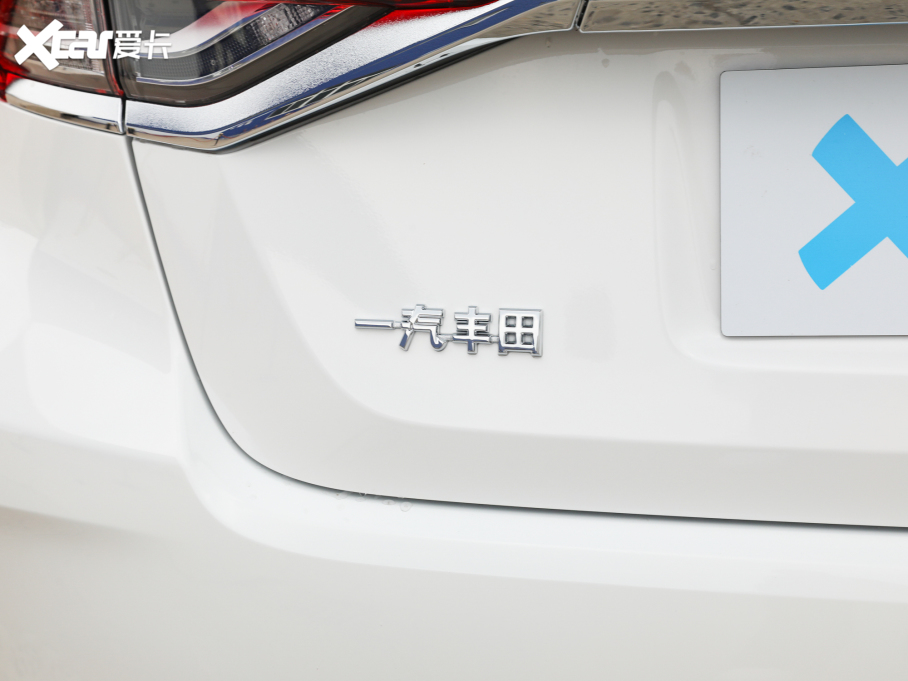 2022_p p 1.8L E-CVTh