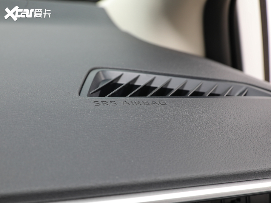 2022_p p 1.8L E-CVTh