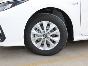 2022p 1.8L E-CVTh ݆Ȧ