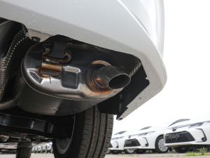 2022p 1.8L E-CVTh Ś