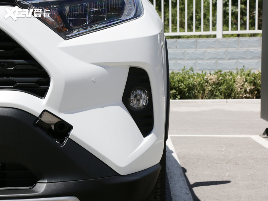 2022RAV4s 2.0L CVTLPlus